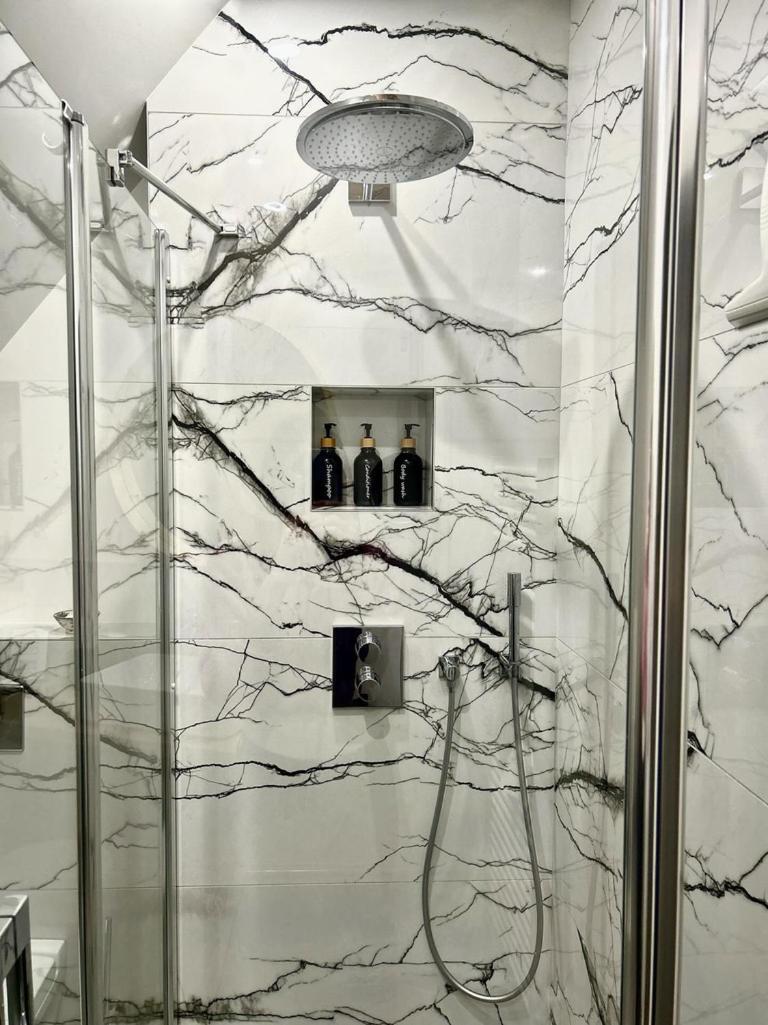 Le Paradis De Lucile, 2 Chambres Dans Maison De Charme, Giverny 10 Mn La Roche-Guyon Exteriör bild